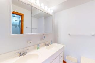 Ocean Village -- 39664 Skimmer - 1