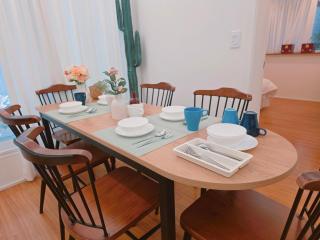 Gyeongbokgung 8 Min by Bus ㅣFree Birthday Anniversary Decor ㅣ Private Apt near a Korean Traditional Market Street Food ㅣ - 3