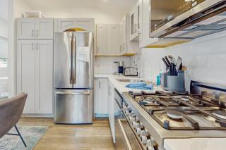 Provincetown Paradise - 3