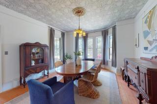 Old Mansard - 3