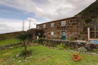 Caldeira Guesthouse - 3