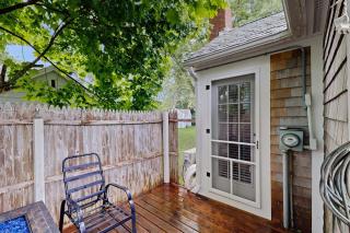 Cozy Escape on the Cape - 8