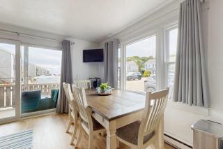 Bay Colony Breeze - 5