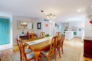 Saltwater Haven - Orleans - 2