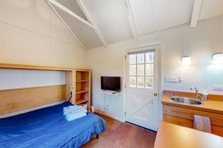 Coastal Sunshine Studio - 5