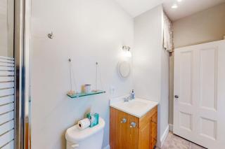Coastal Sunshine Studio - 1