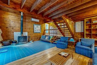 Cozy Island Cabin - 8