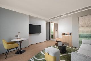 Holiday Inn & Suites Chongqing Nanan by IHG - 3