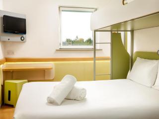 ibis budget Sheffield Arena - 5
