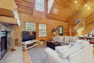 Kingfisher Cove Cabin 19 - 4