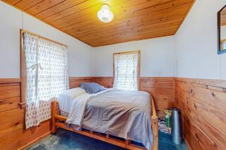 Smith Family Cottages - Cottage #3 - 8
