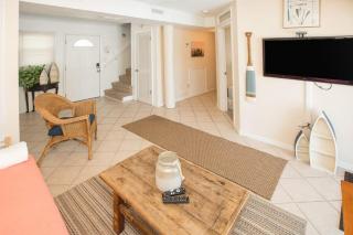 Bayside Bungalow - 6