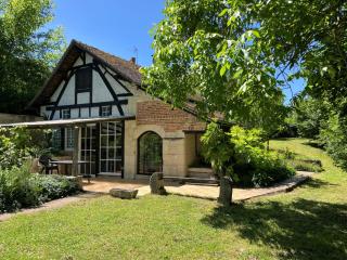 Maison Atypique 76m² - Centre La Roche-Posay, Terrasse, Jardin Clôturé - FR-1-541-60 - 0