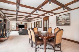 The Sugar Maple Home - 4