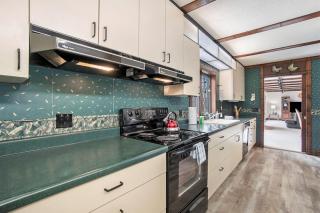 The Sugar Maple Home - 1