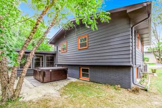 The Sunset House - 7