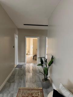 Luxury 3-bedroom apartment with a balcony and a direct view of Olaya Street - 5
