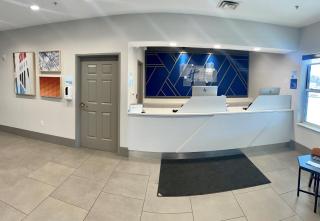Holiday Inn Express & Suites Marquette by IHG - 1
