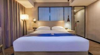 Echarm Hotel Guiyang North High-speed Railway Station - 8
