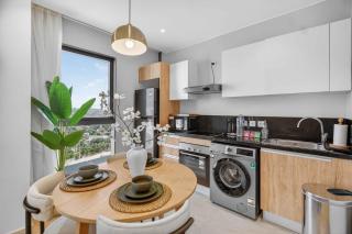ZED Towers Serviced Apartments by BlueKeys - 3