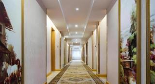 Vienna Hotel Guangdong Huidong Herung Pedestrian Street - 6