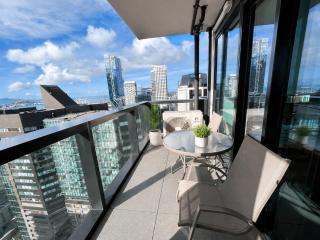 Harbour & City Views 2BR 2BA w Huge Balcony P231 - 2