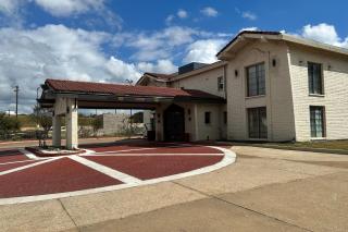 Super 8 by Wyndham Nacogdoches Near University - 0