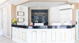 The Queen Palace - 9