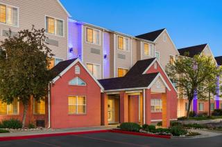 Microtel Inn & Suites by Wyndham Salt Lake City Airport - 8