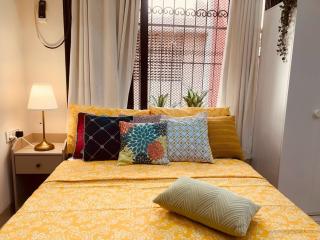 Dawn - A Spacious Modern Studio in Bandra at Almeida Park by Connekt Homes - 4