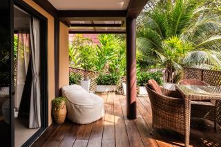 Beyond The Blue Horizon Boutique Bungalows - 2
