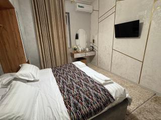 Oshyon Guest House - 7