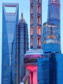 Close view of Pearl Tower full Bund river view direct airport and metro access near Yu Garden luxury residence beside Shanghai Tower - 2