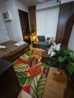 Cozy Nest Lay & Stay - 5