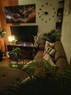 Cozy Nest Lay & Stay - 2