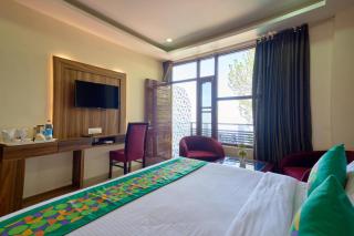 Treebo Roshan House with Valley View - 1
