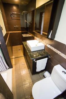 Cliffside Resort - 5