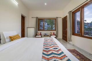 The Dew Drops Kasauli I Near Mall Road Kasauli I Sun Set View I Open Terrace I Bath Tub I Multi-Cuisine - 1