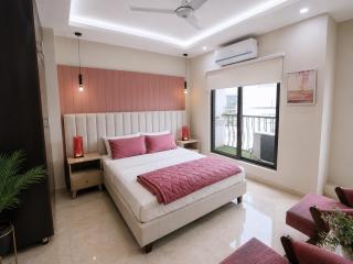 Paradise View Suites by T2R - 0