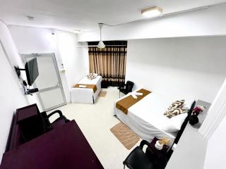 RockView Family Guest House - 7