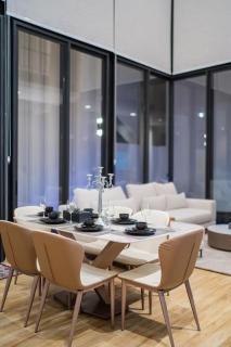 Private 4BR Pool Villa Pattaya - 1