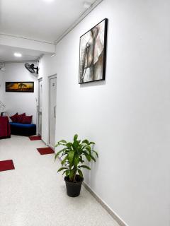 RockView Family Guest House - 4