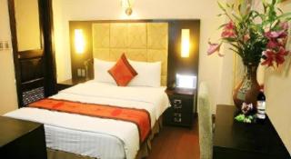 New Moon Hotel - 3