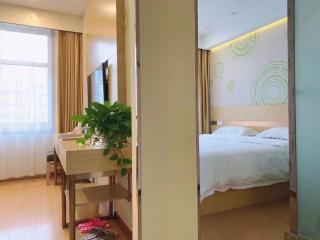 GreenTree Inn Langfang GuAn County Xinyuan Street Express Hotel - 3