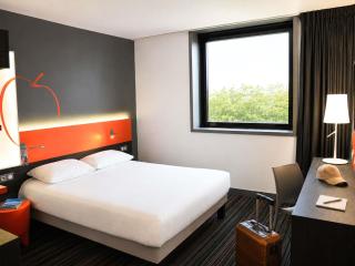 ibis Styles Caen centre gare - Caen - 3