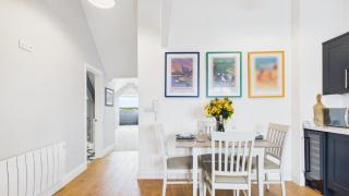 Captains Lookout - 1 Bedroom Apartment - Tenby - 3