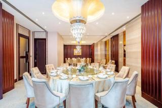 Regal Plaza Hotel & Residence Waigaoqiao - 2