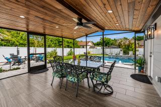 Luxe 4BR Tampa Escape w Private Pool Near Beaches - 9