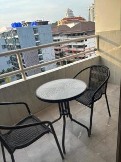 Jomtien Hill Resort - 8