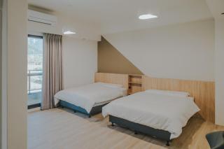 Ghungi Hotel - 4